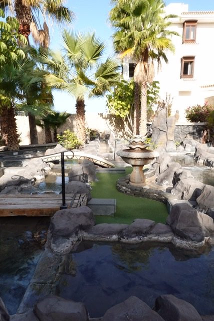 丽晶乡村俱乐部酒店主图