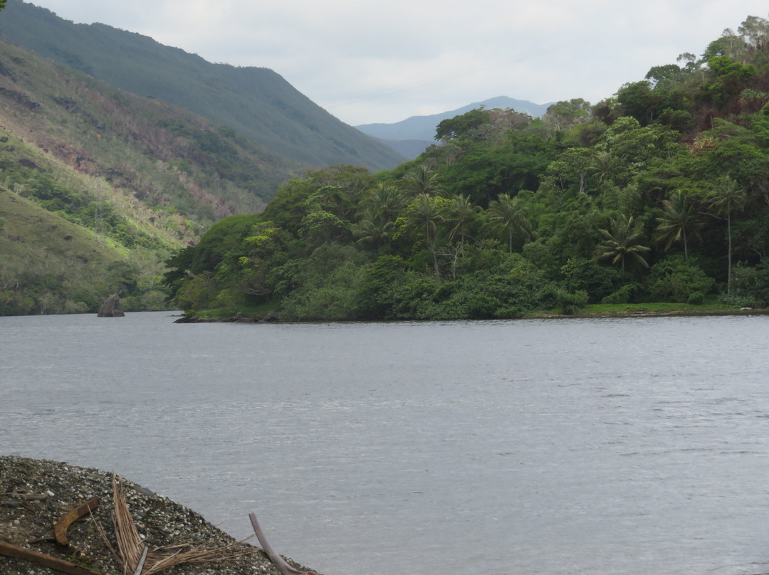 Bac de la Ouaieme-Hienghène必去景点