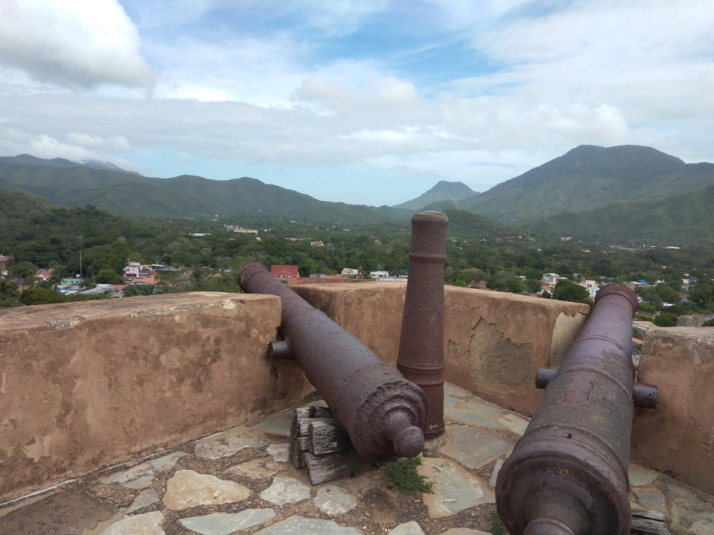 Castillo de Santa Rosa景点图片