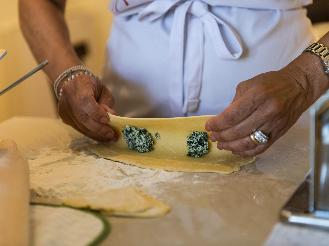 Cesarine: Cooking Class-卡利亚里省必去景点