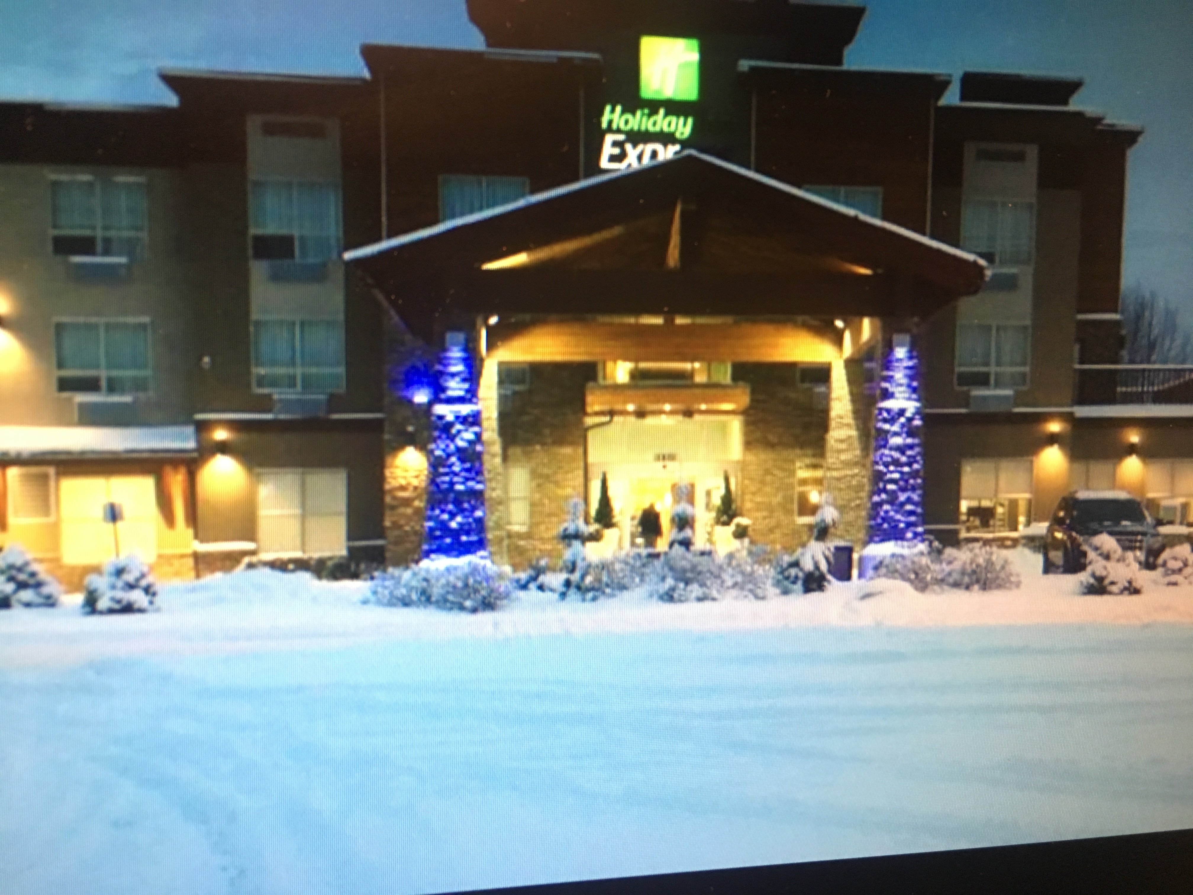 Holiday Inn Express Golden-Kicking Horse-浴室
