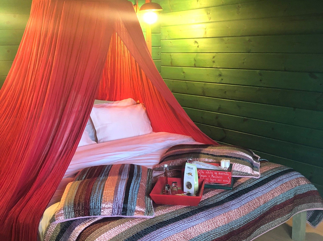 Colours' Chalet主图