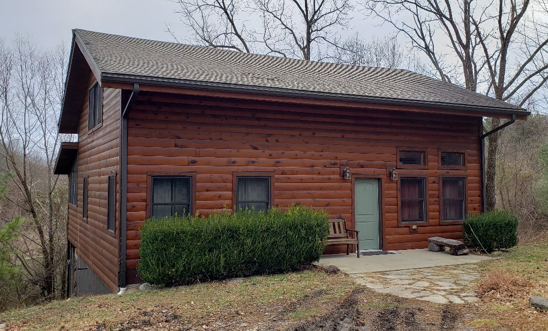 Tom Cat Hill Cabins