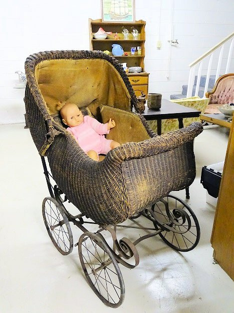 Exhausted Rooster Antique Mall-Morganton必去景点