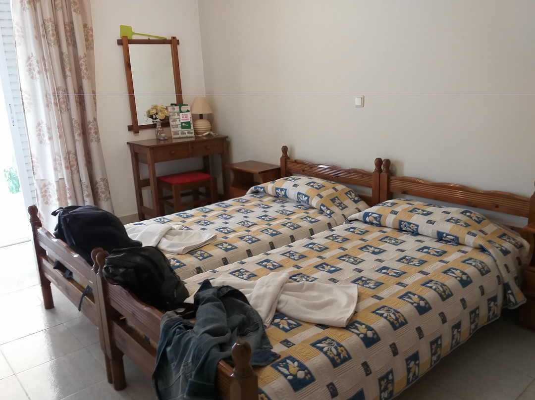 Yiannis Apartments主图