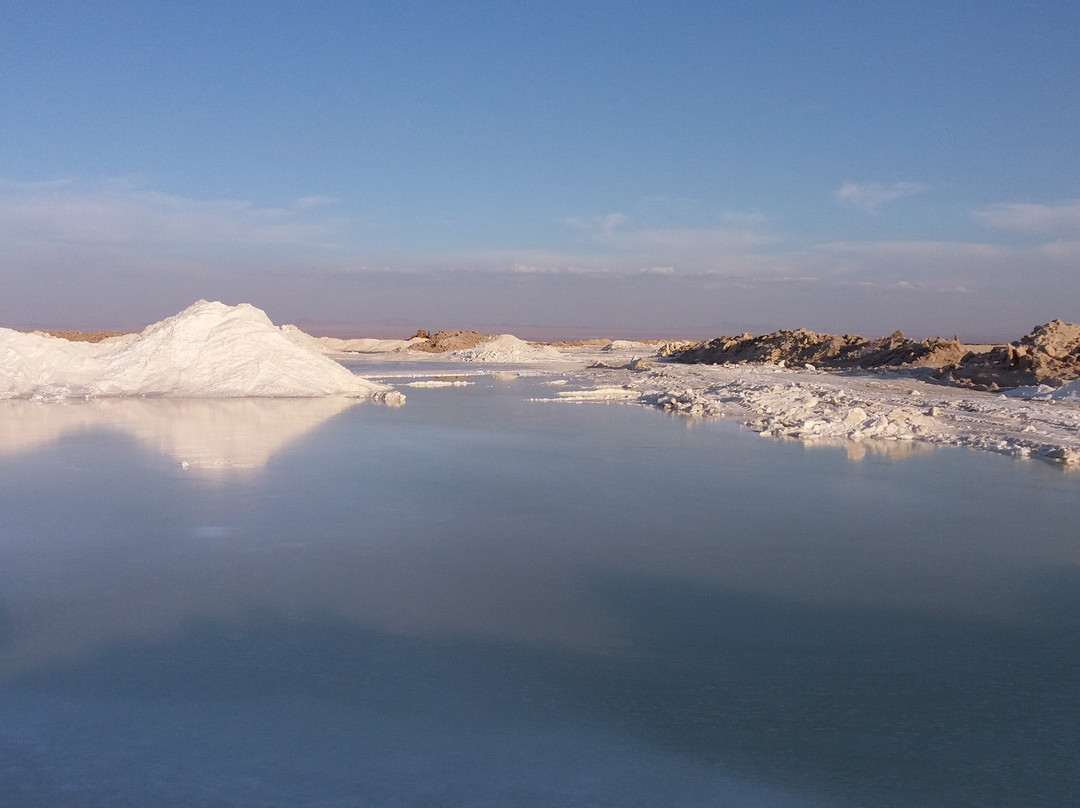 Varzaneh Salt Lake景点图片