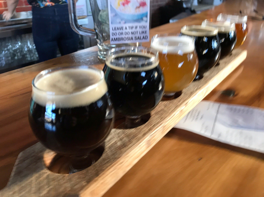 Dry Ground Brewing Co景点图片