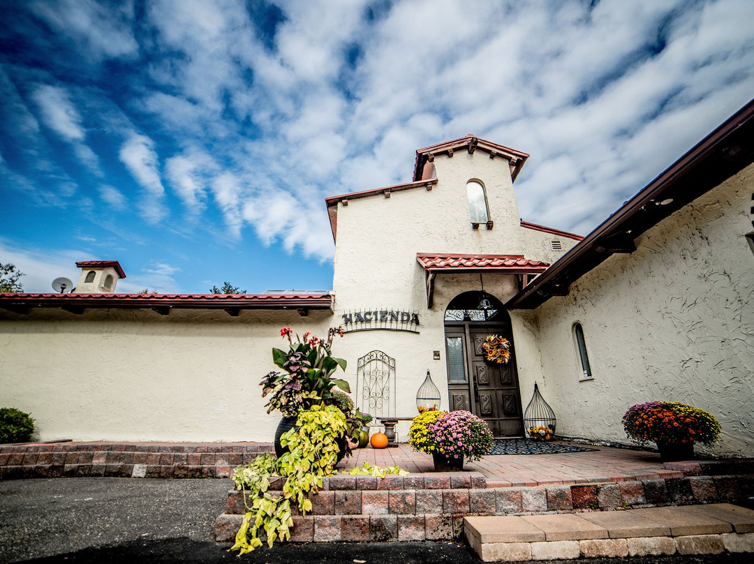 Capreol酒店住宿-The Hacienda Bed and Breakfast