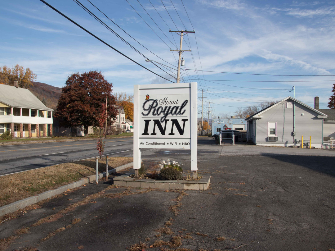 Mount Royal Inn主图