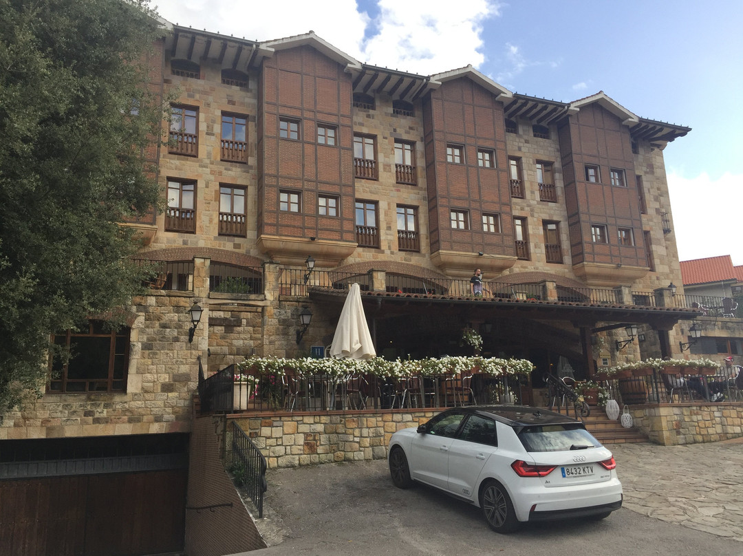 因法塔多酒店主图