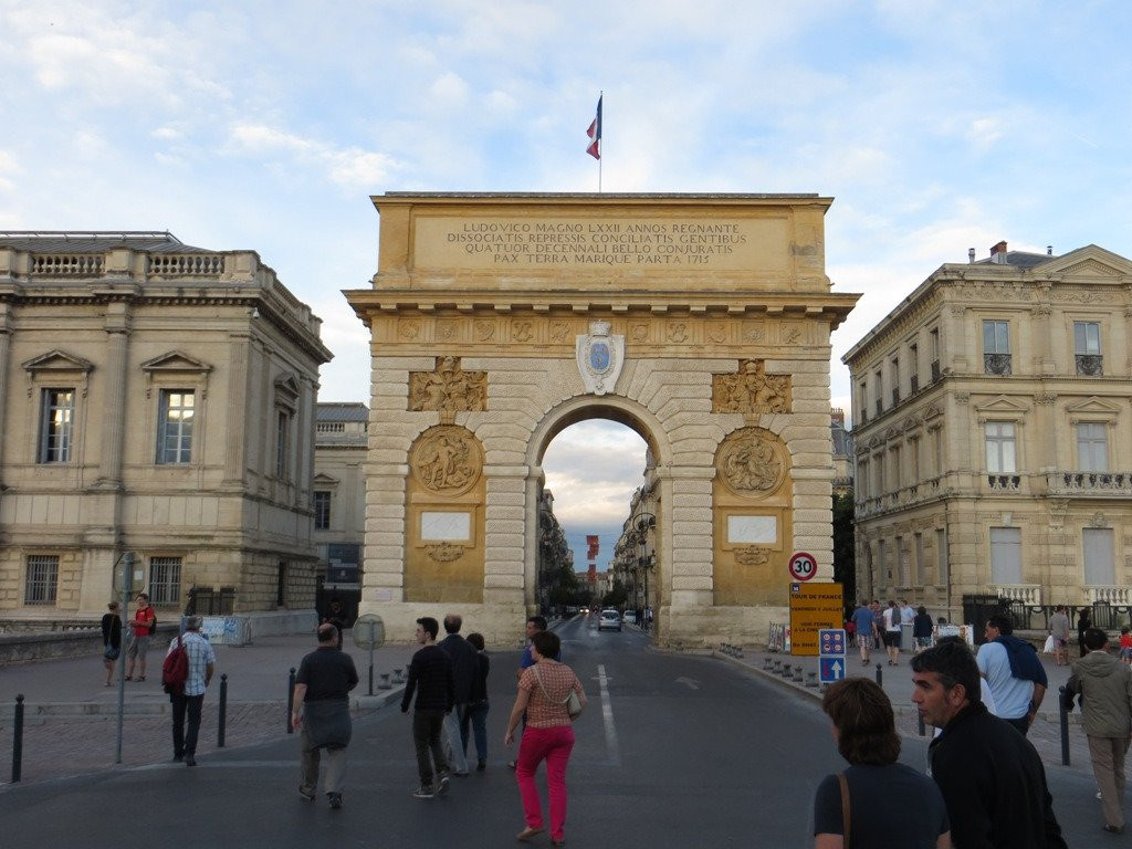 Porte du Peyrou景点图片