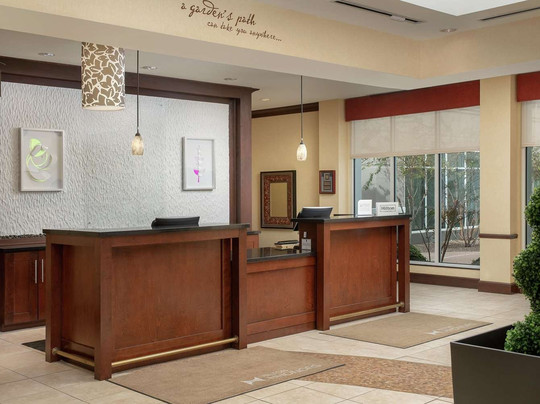 奥德萨希尔顿花园酒店主图