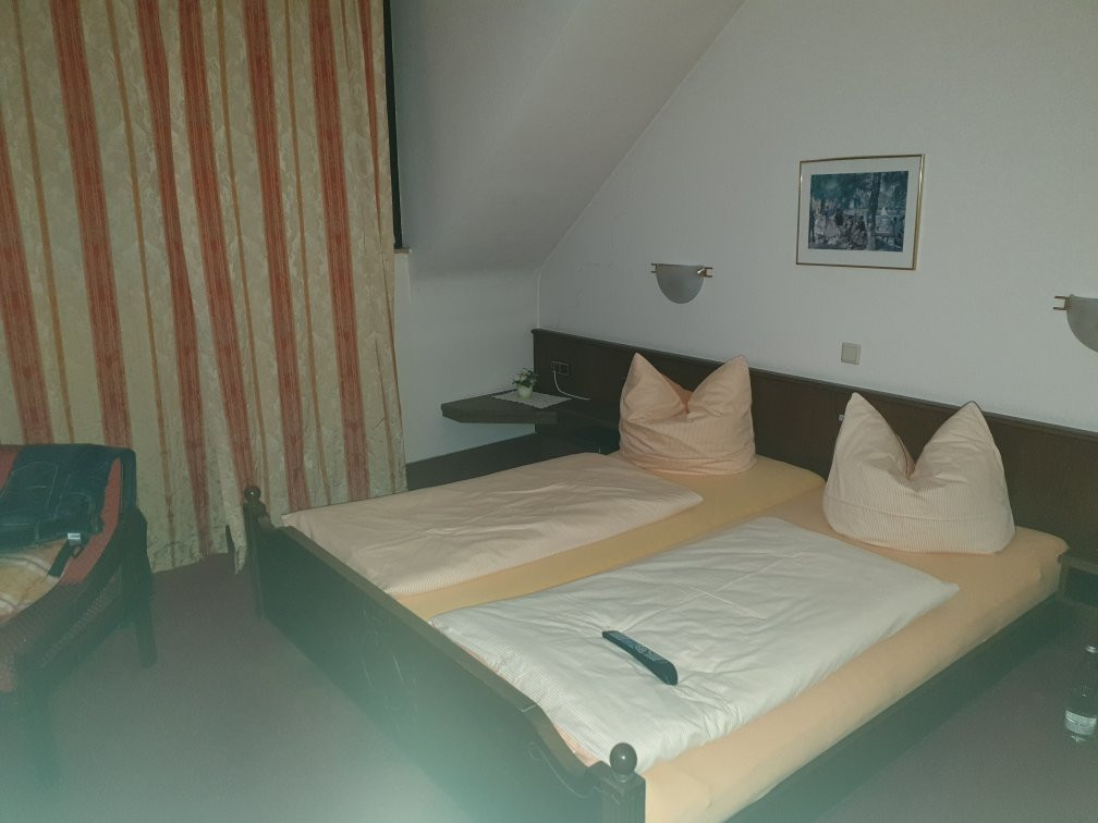 Hotel Restaurant Wein-Castell主图