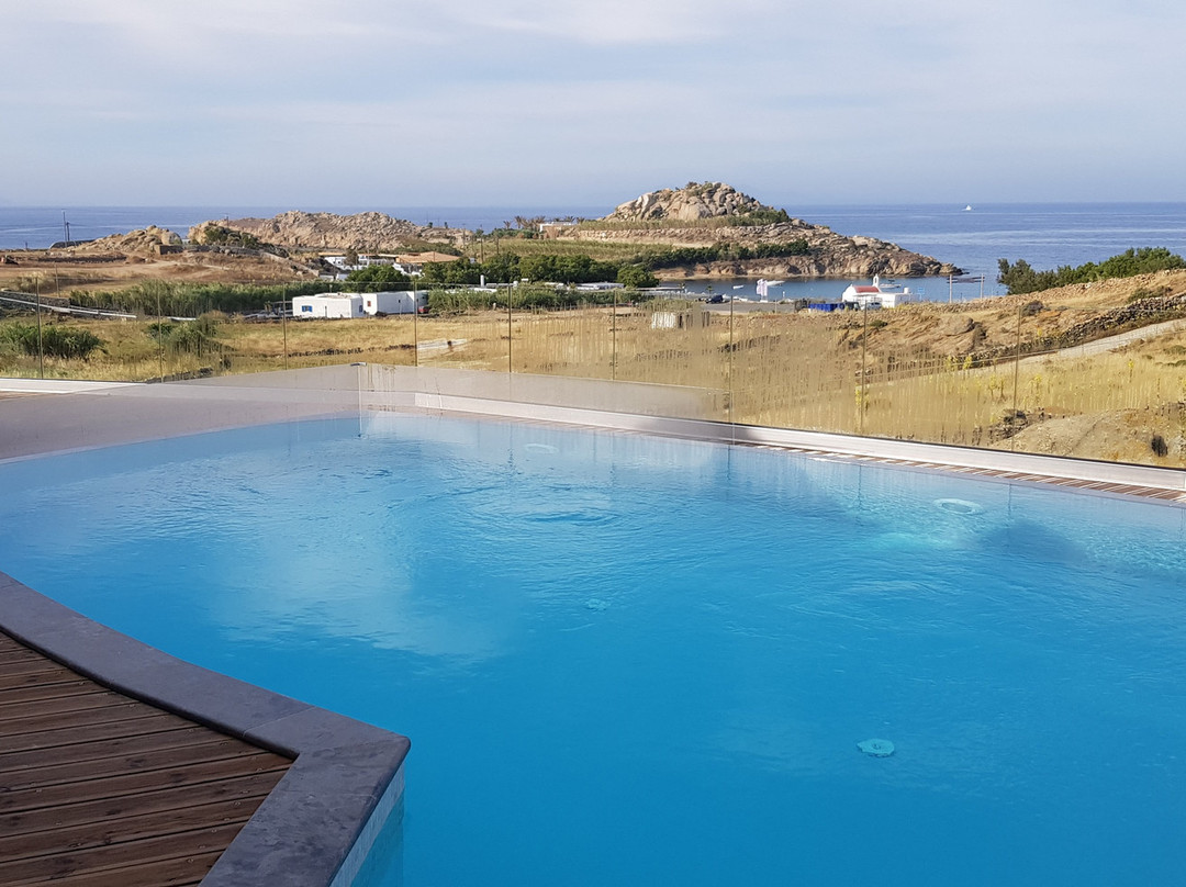 Almyra Guest Houses主图