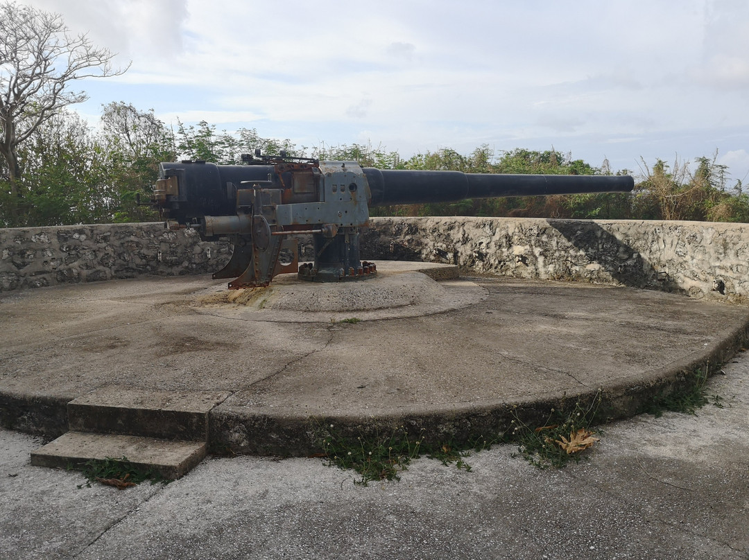 Gun Emplacement-Flying Fish Cove必去景点