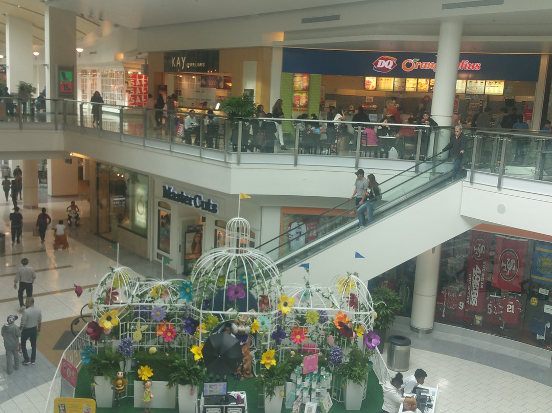 圣布鲁诺旅游景点-The Shops at Tanforan