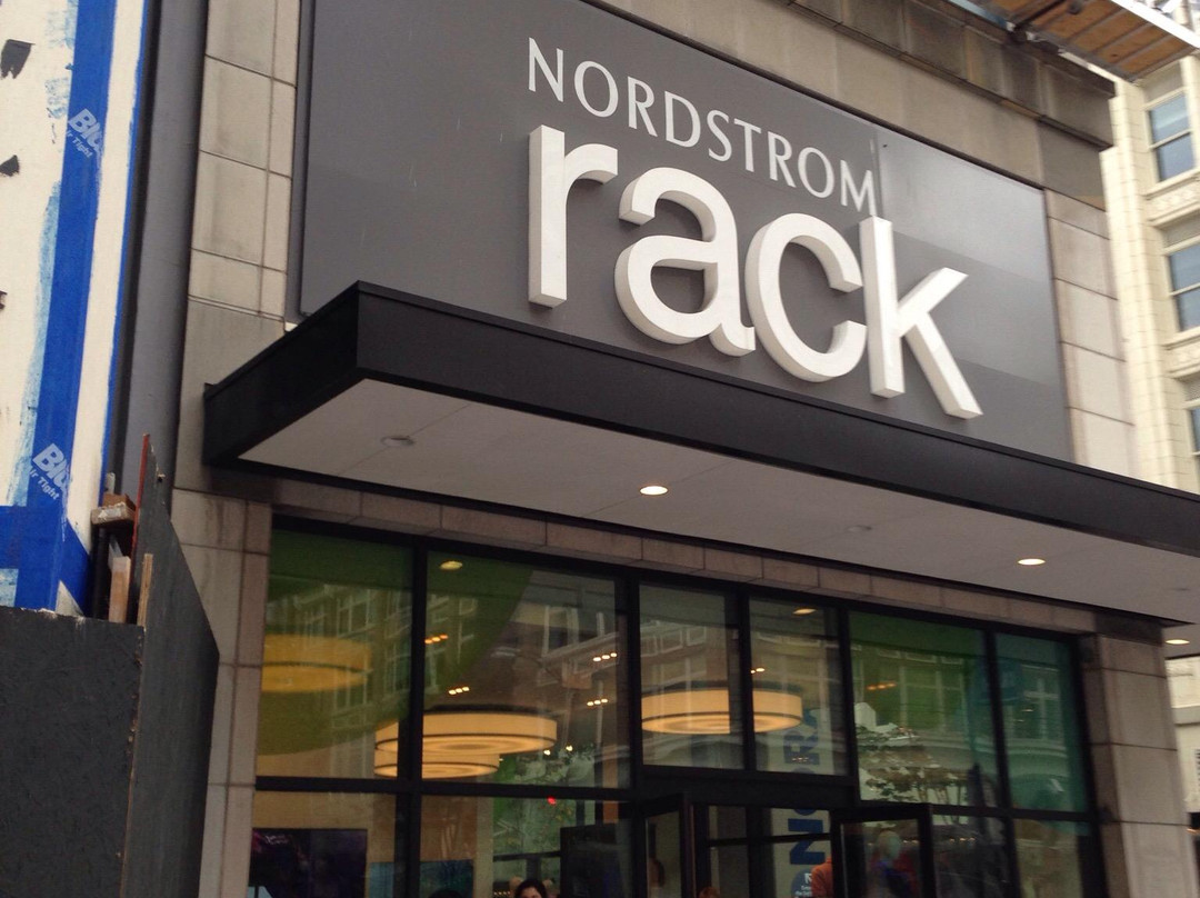 Nordstrom Rack-西雅图必去景点