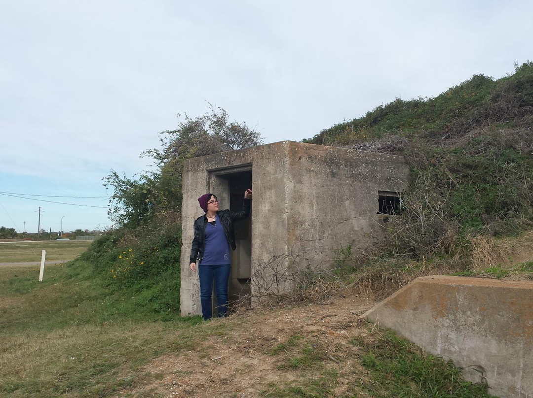 Fort Travis Park-Port Bolivar必去景点