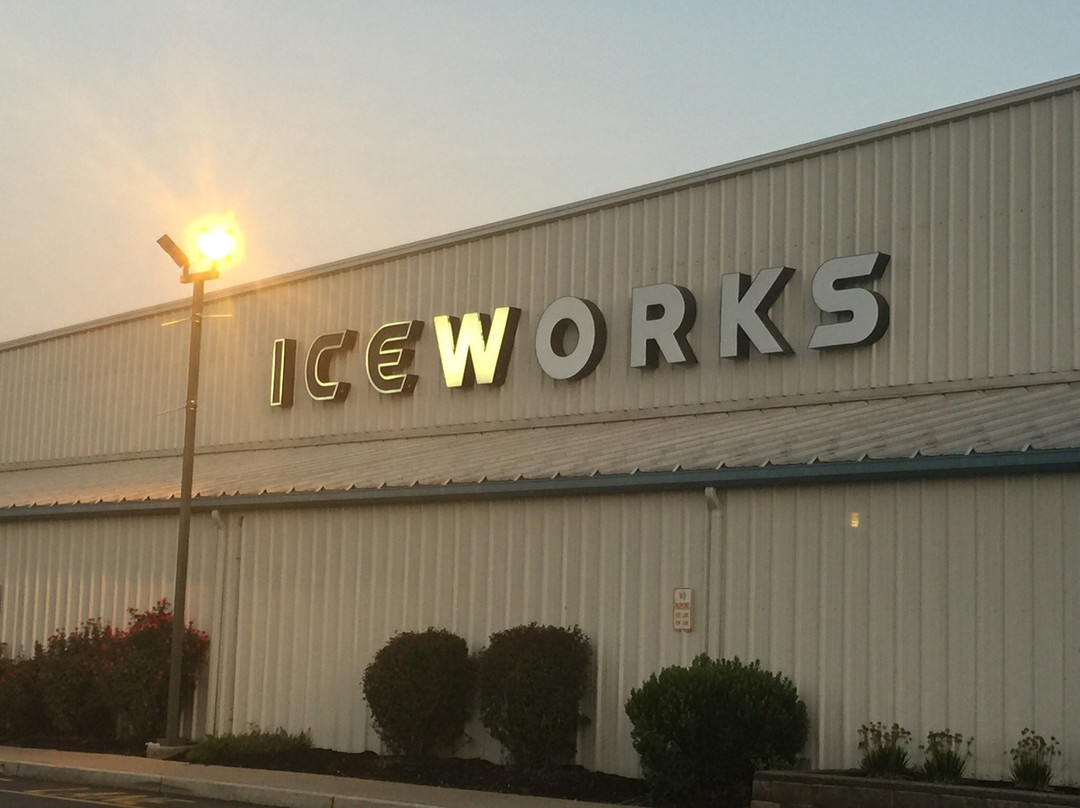 IceWorks Skating Complex景点图片