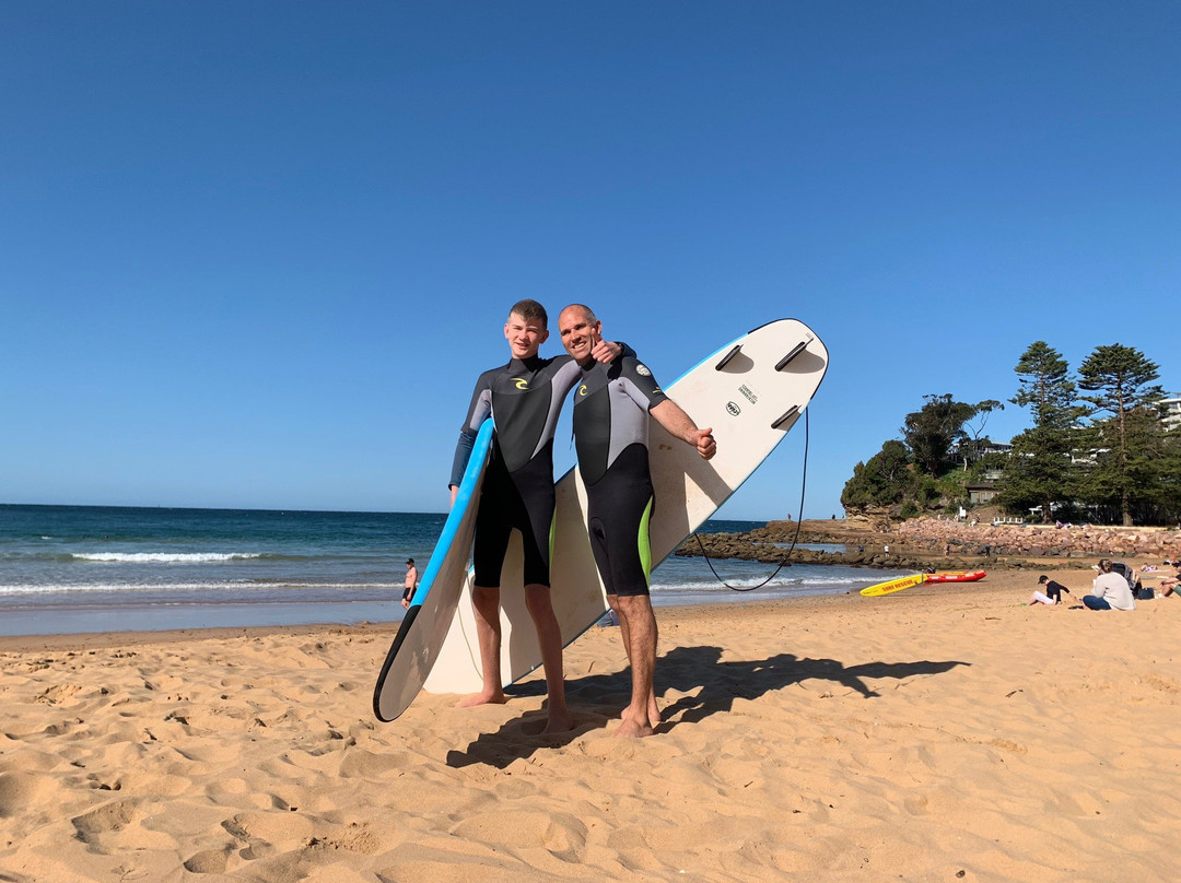 Central Coast Surf School景点图片