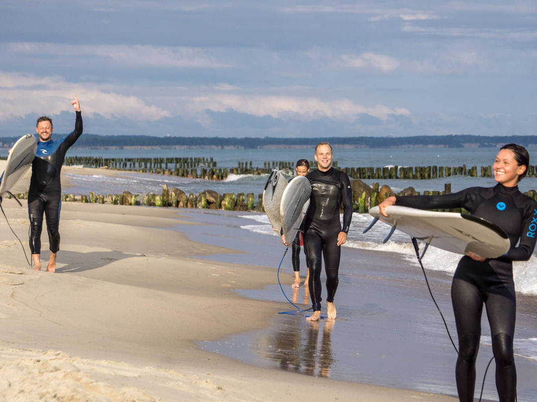 Surfing and Surf Training Club - Konig Surf Club-泽列诺格拉茨克必去景点