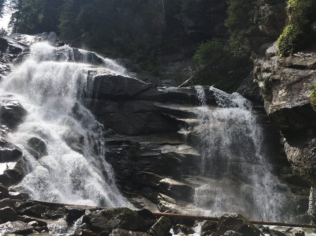 Hotel Evianquelle主图