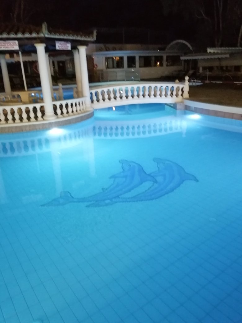 Attika Beach Hotel-官方