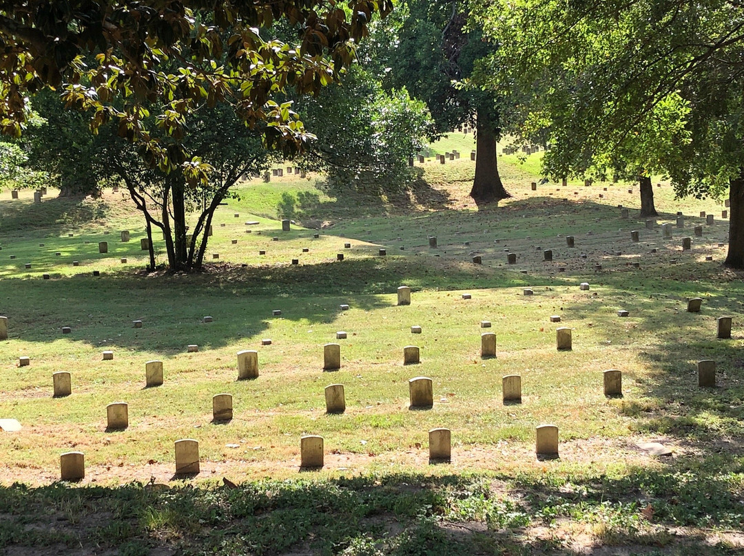 Vicksburg National Cemetery景点图片