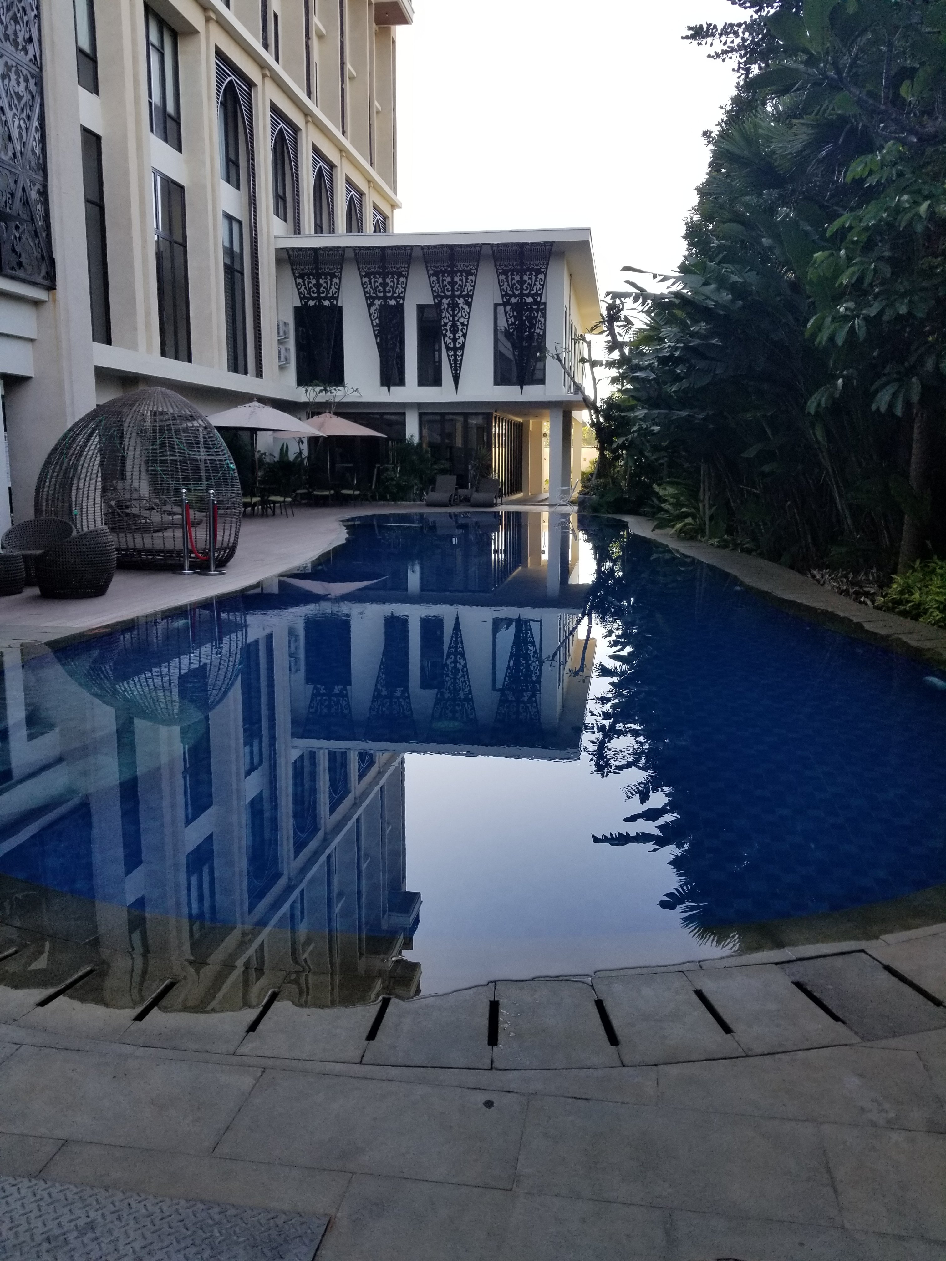 Emersia Hotel & Resort-泳池