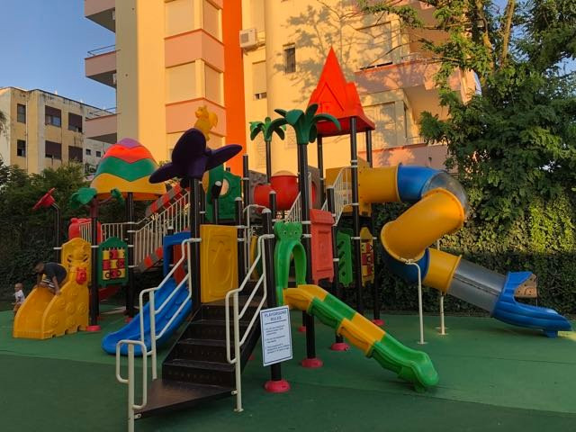 阿德利亚提科酒店主图