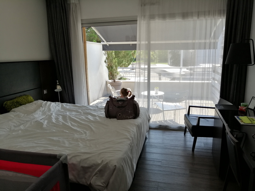 Hype Hotel主图