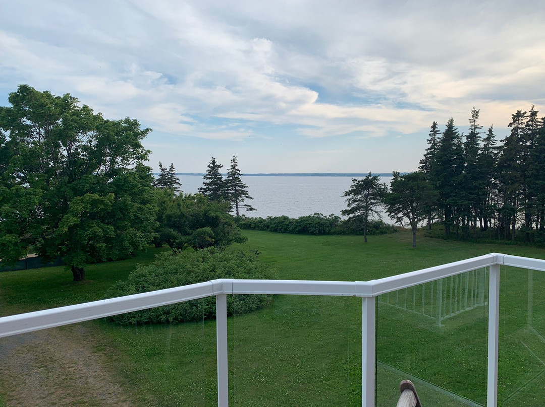 Ned's Landing At Spry Point主图