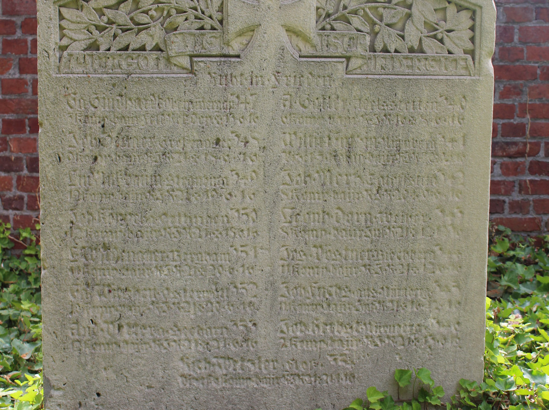 Deutscher Soldatenfriedhof Haubourdin-Haubourdin必去景点
