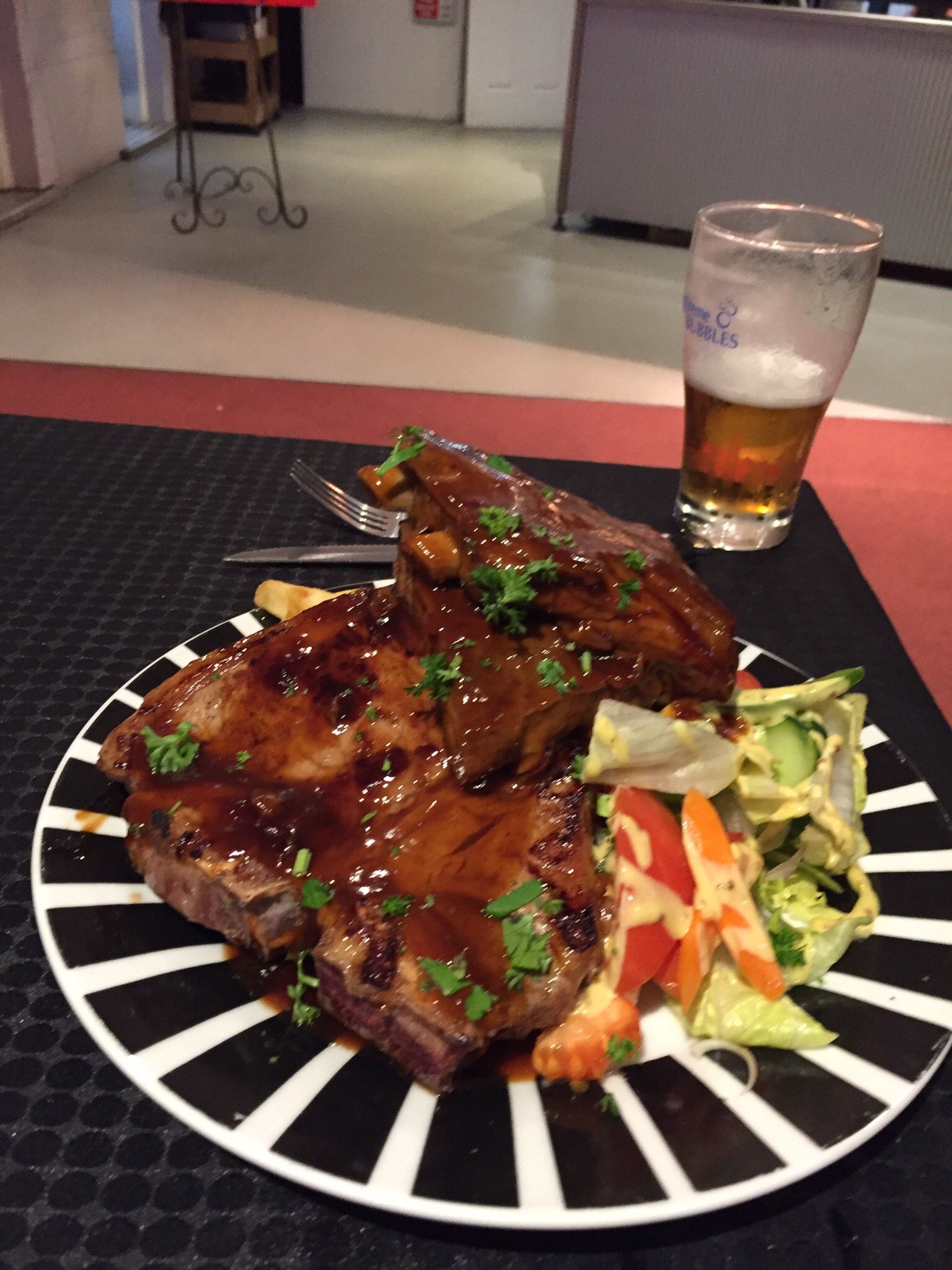 Red Cow Hotel-官方