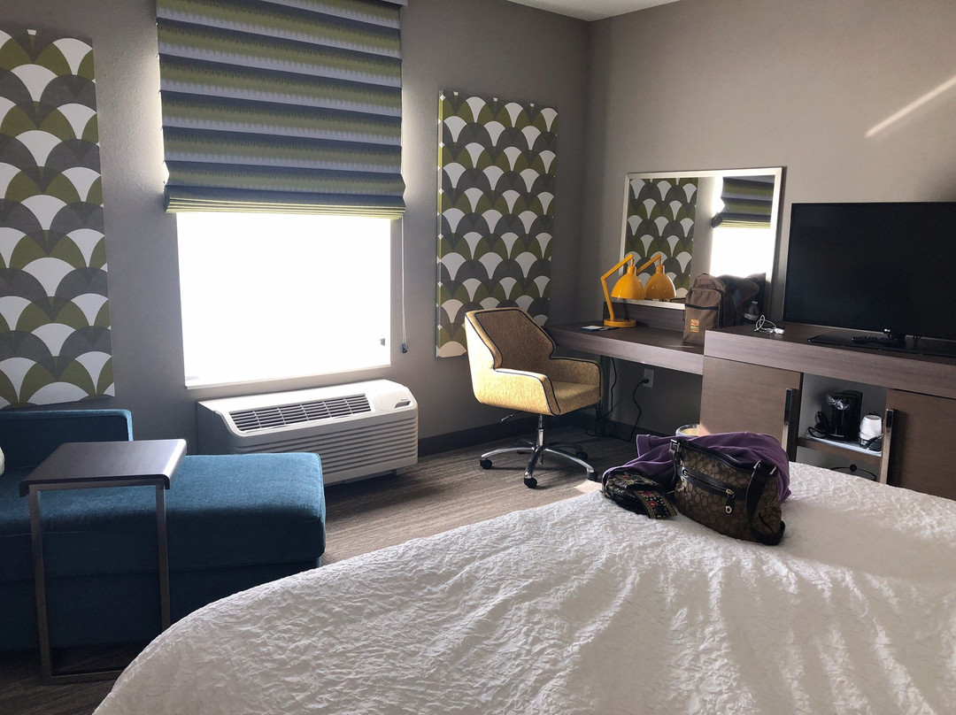 Hampton Inn Omaha Airport主图