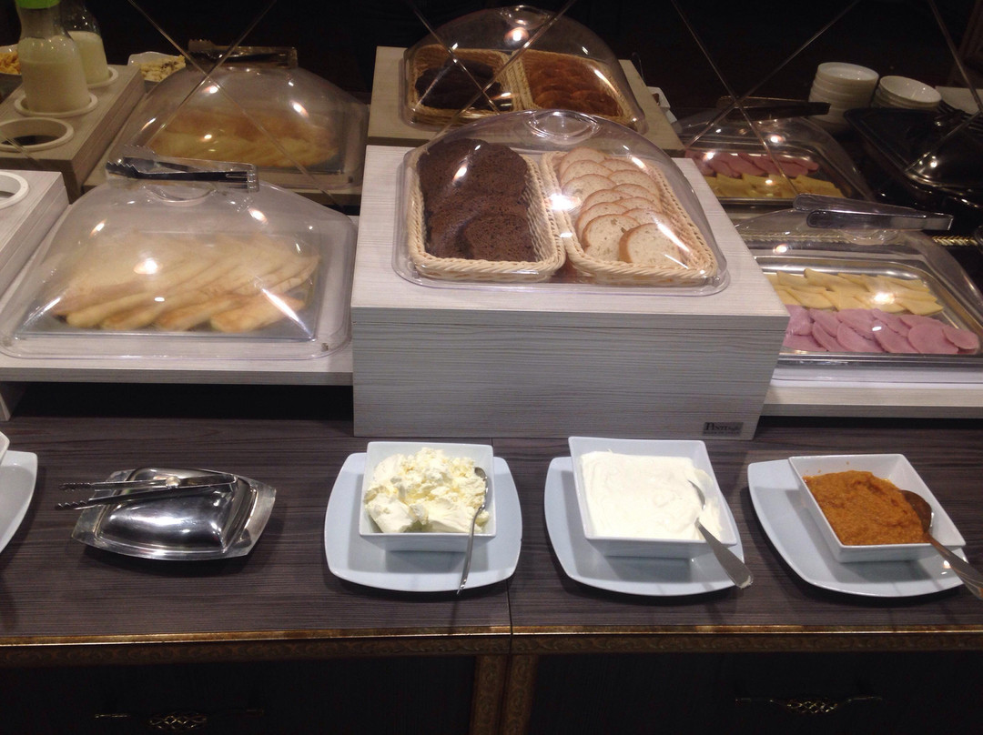 纳塔利别墅酒店主图