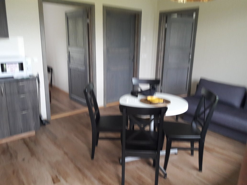 乡村安娜酒店主图