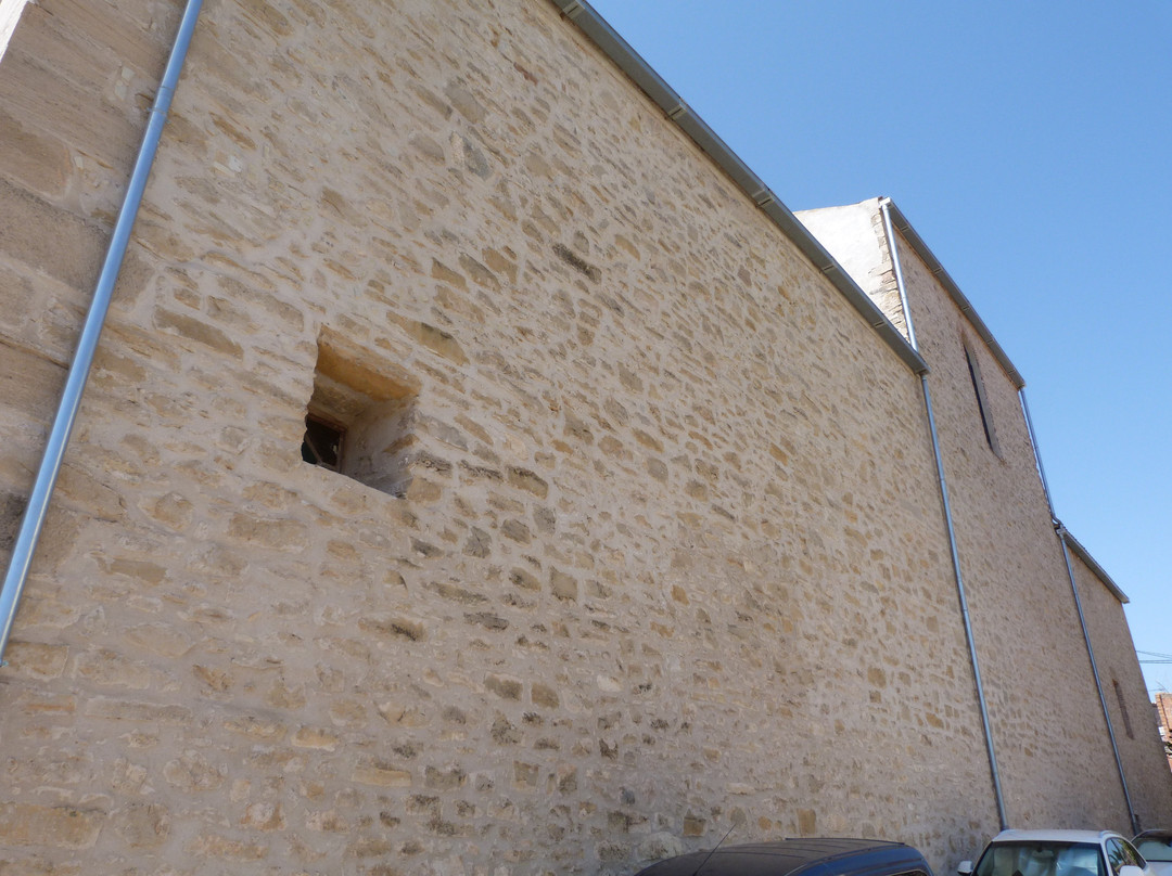 Esglesia Sant Salvador-Pira必去景点