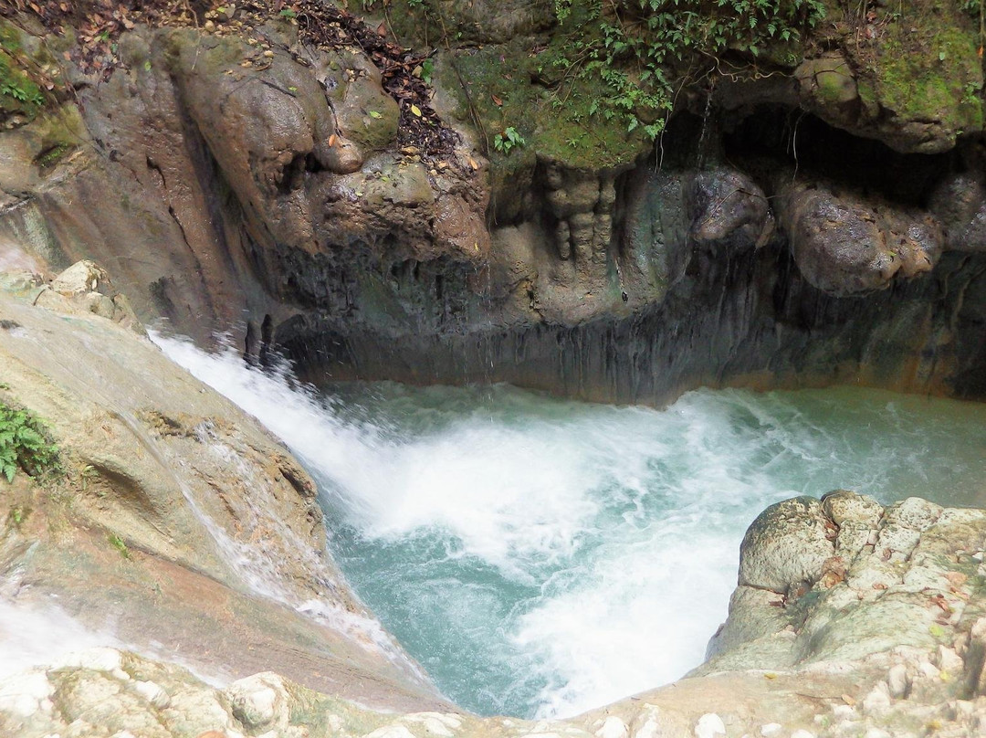 27 Waterfalls of Damajagua景点图片