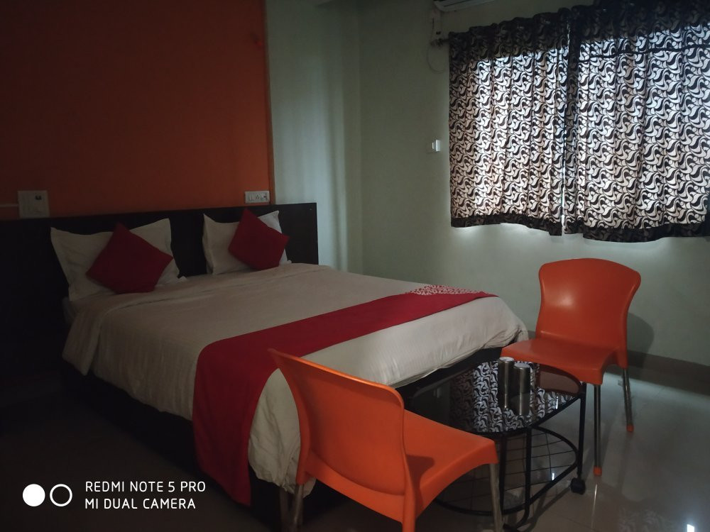 OYO 13151 Hotel OM Palace主图