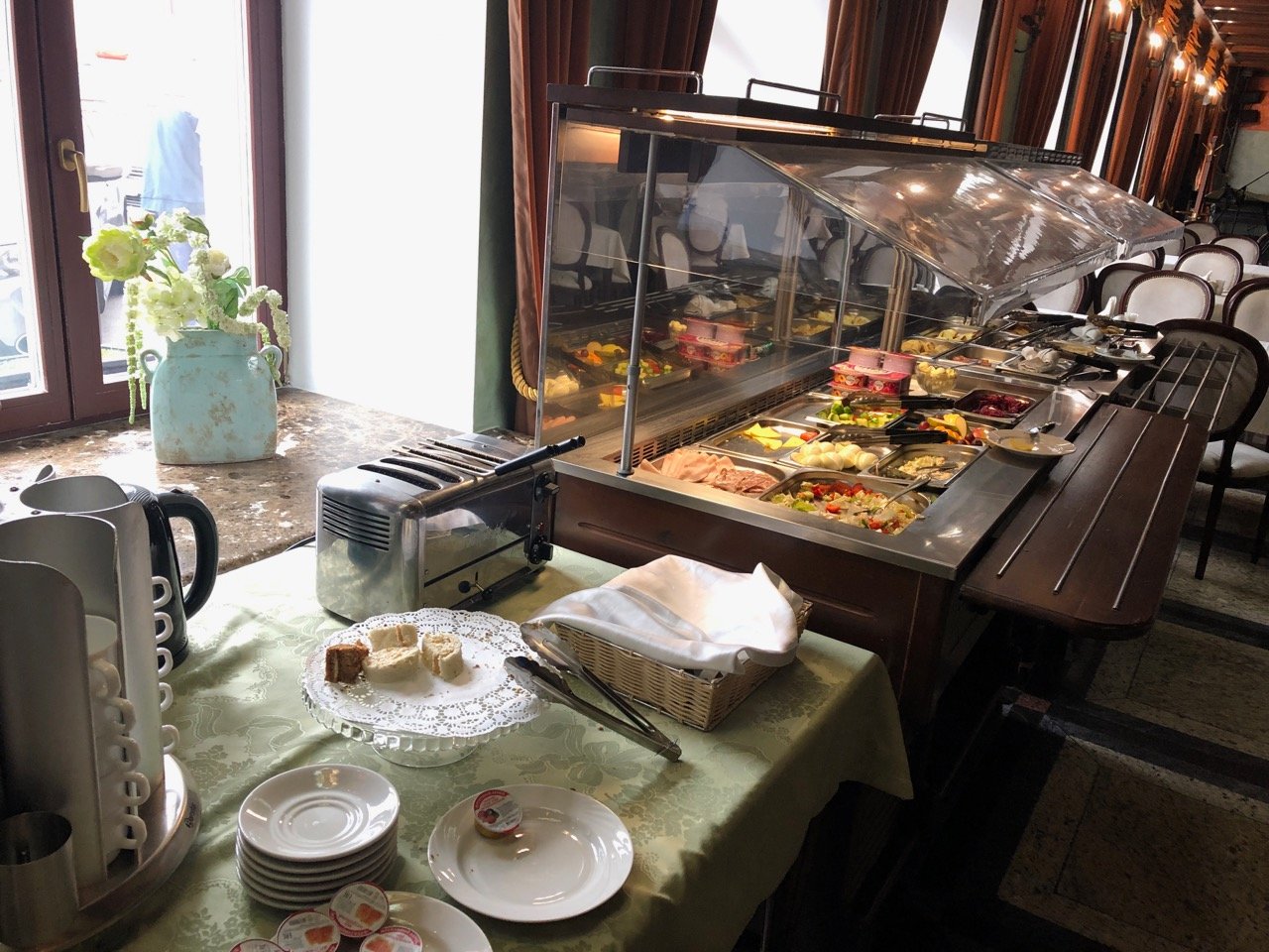 Garni Hotel-餐饮