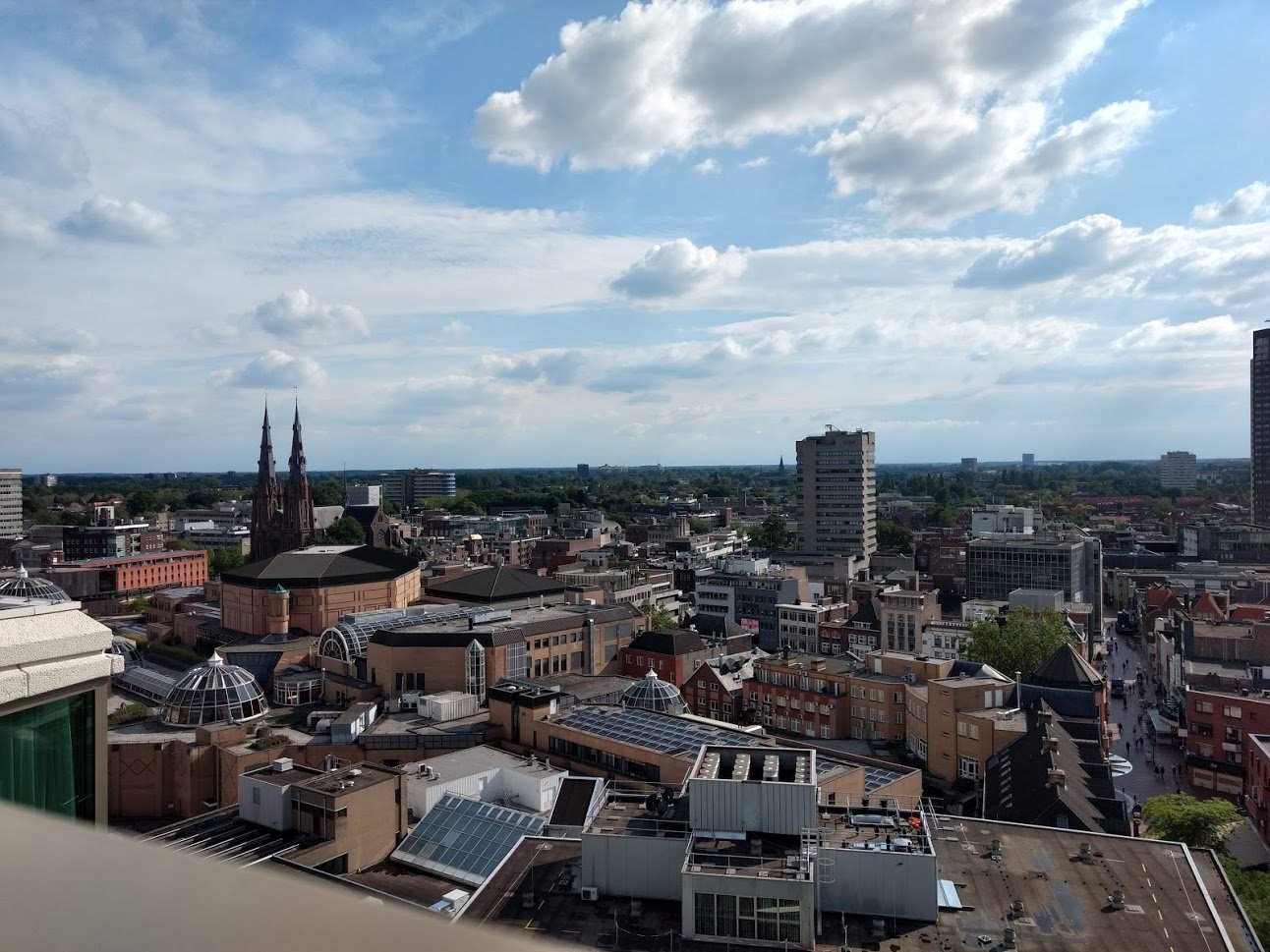 NH Collection Eindhoven Centre-餐饮