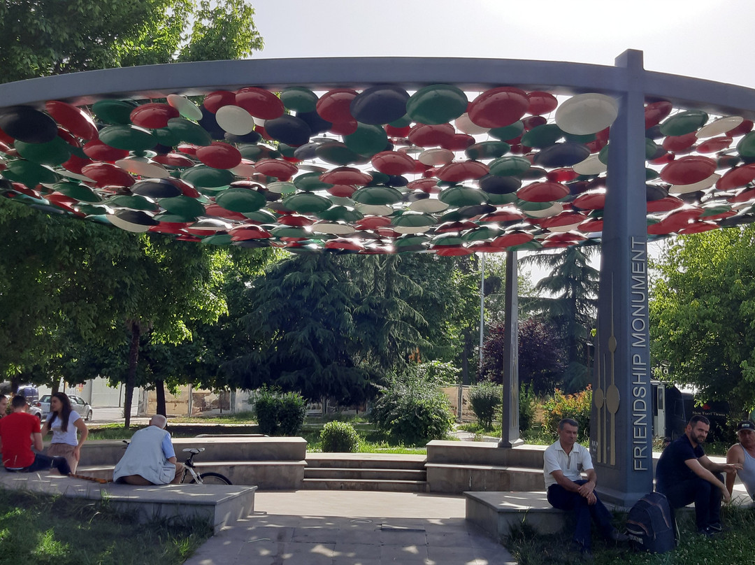 Friendship Monument-地拉那必去景点