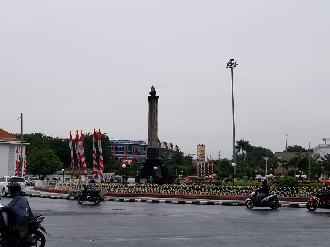 Tugu Muda景点图片