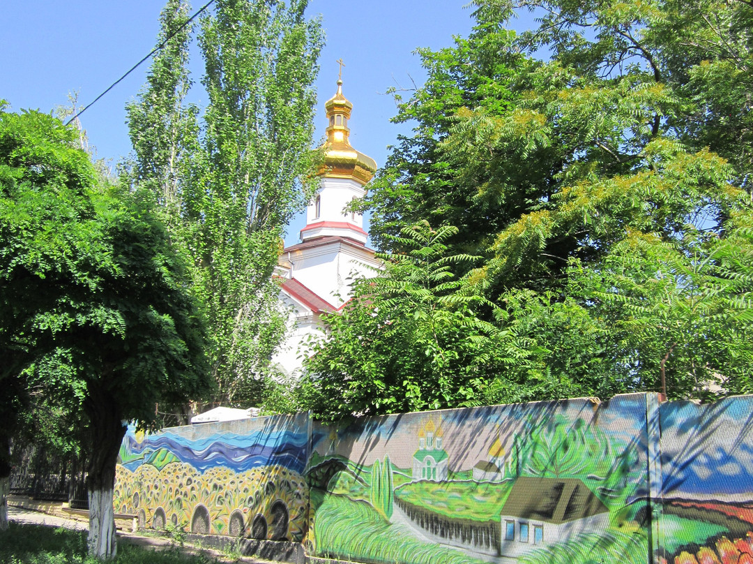 Temple of the Martyr and Healer Panteleimon-顿涅茨克必去景点