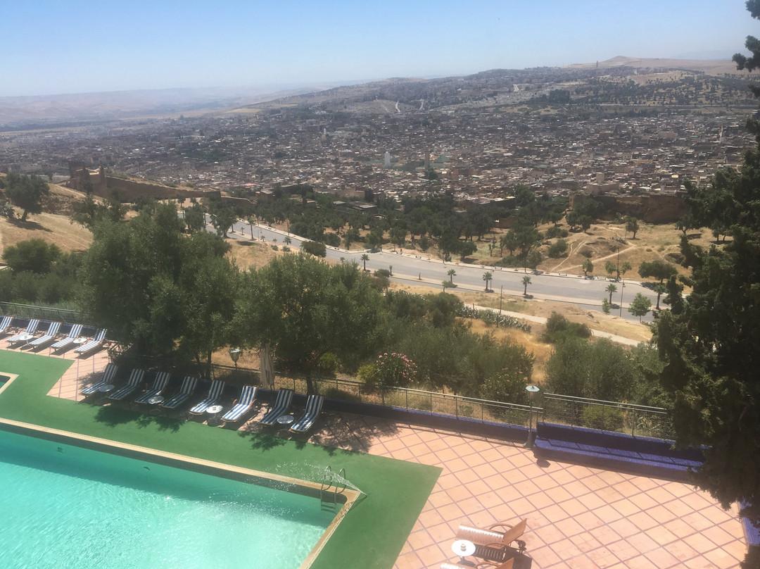 勒斯梅尼德斯酒店主图