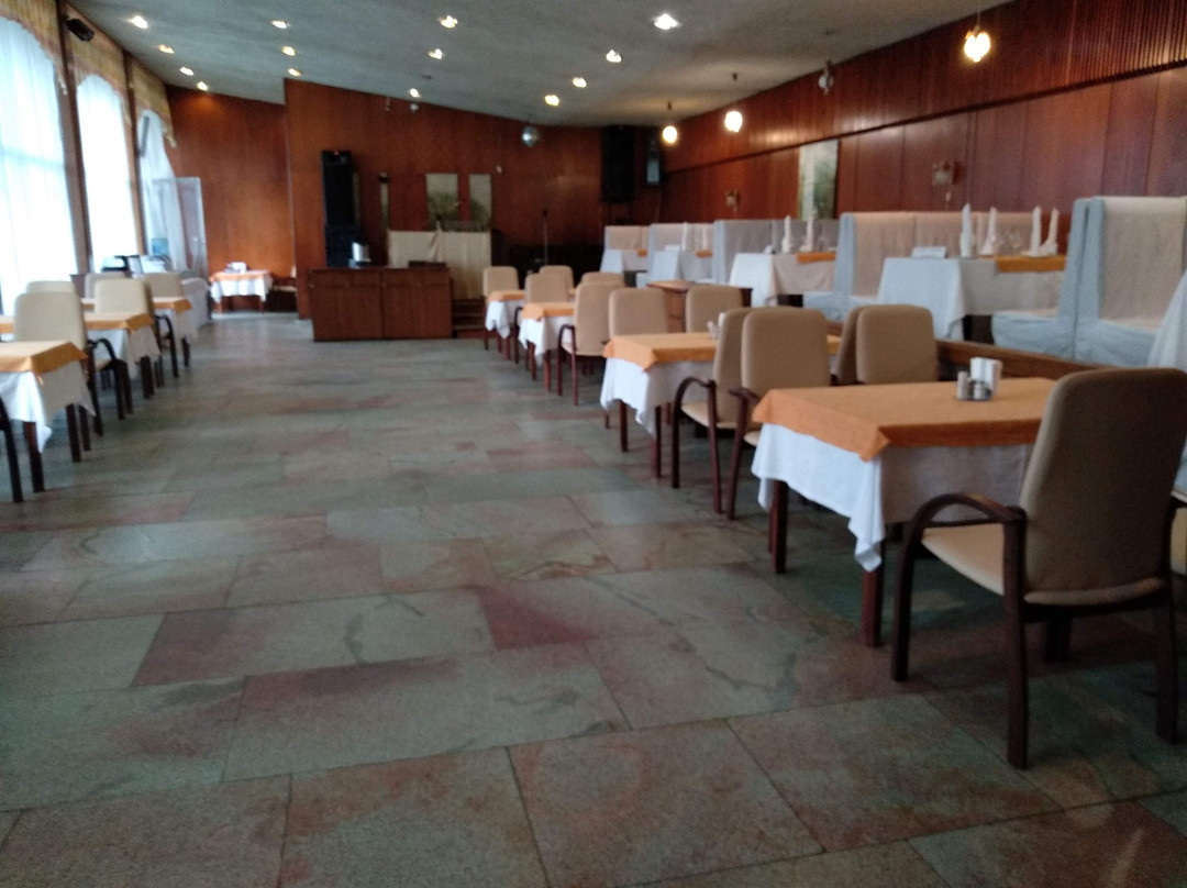 Dubna 1 Hotel主图