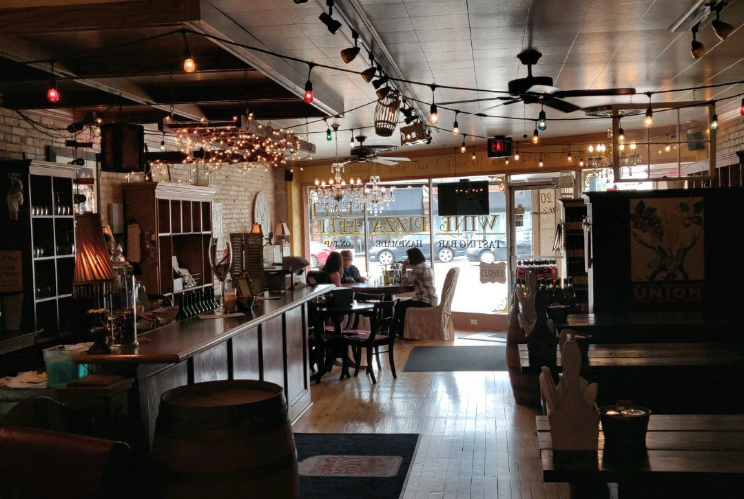 Howell's MainStreet Winery-Howell必去景点