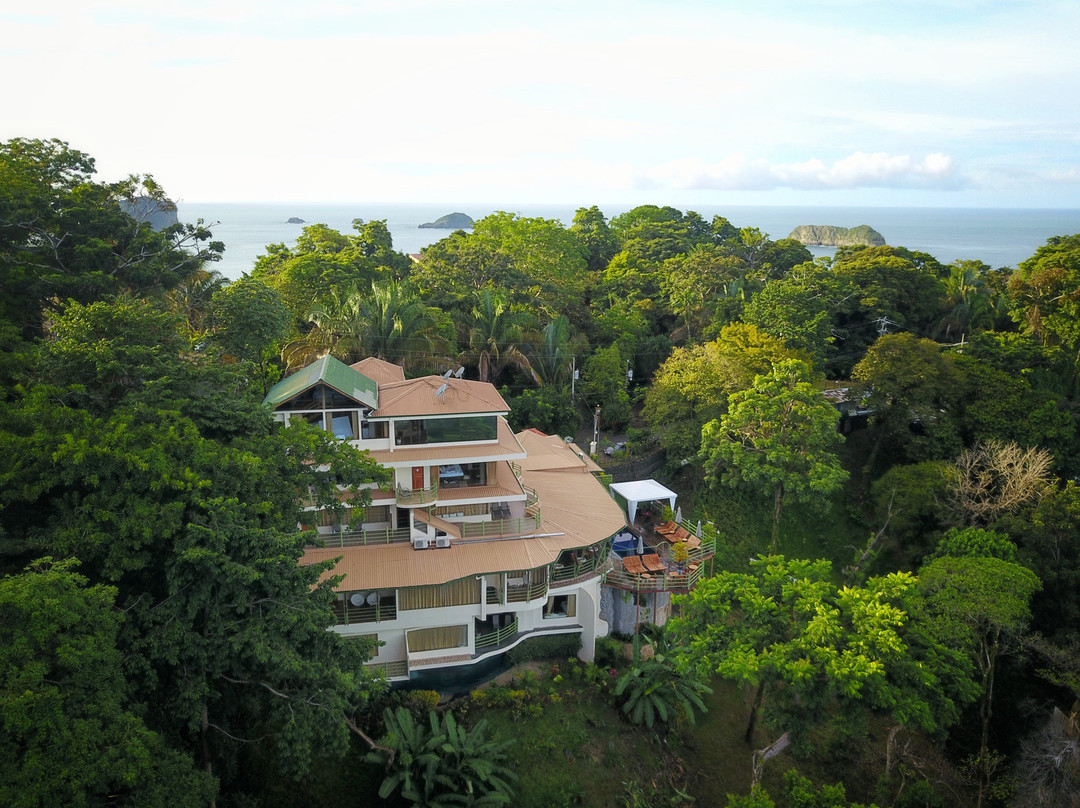 Issimo Suites Boutique Hotel & Spa