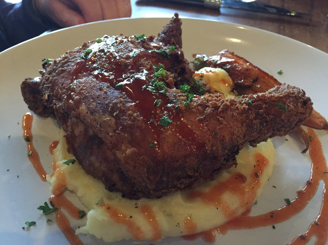 Alqueria Farmhouse Kitchen